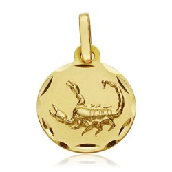 Medalla oro 18k horóscopo Escorpio 13mm. signo zodiaco grabación incluida